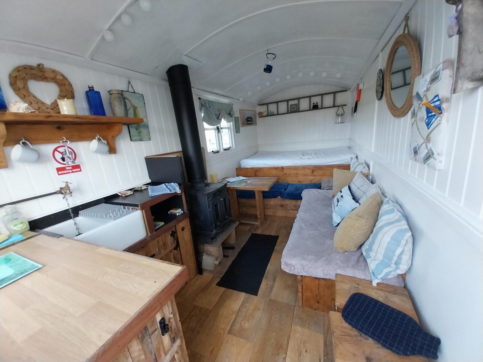 Fylingdales Meadowbeck - Shepherd Huts מראה חיצוני תמונה