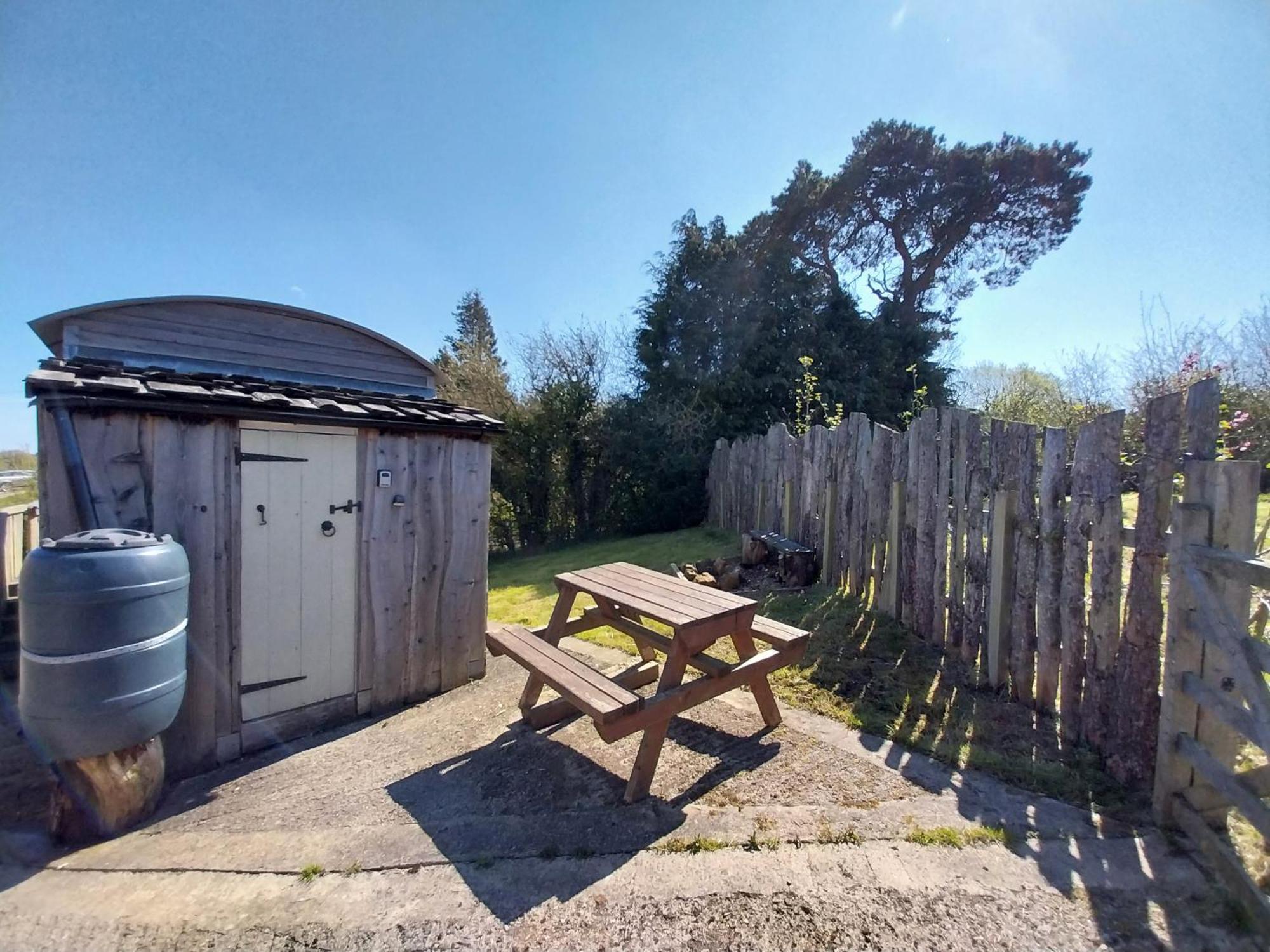 Fylingdales Meadowbeck - Shepherd Huts מראה חיצוני תמונה